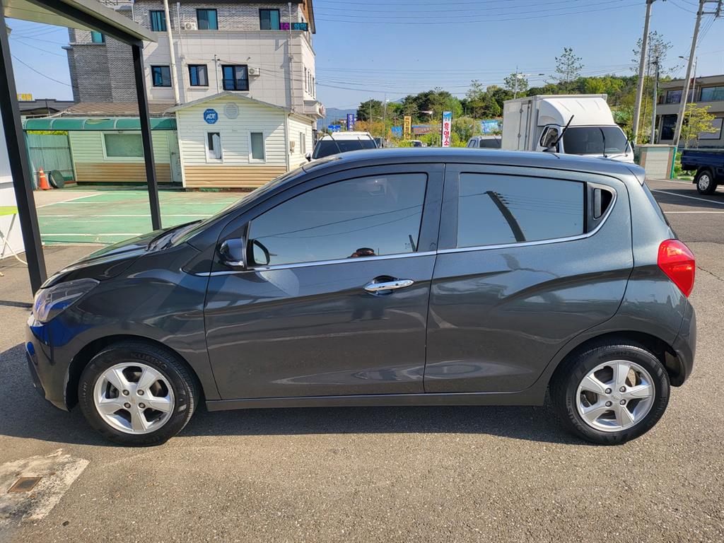Chevrolet Spark LT Plus C-TECH 3