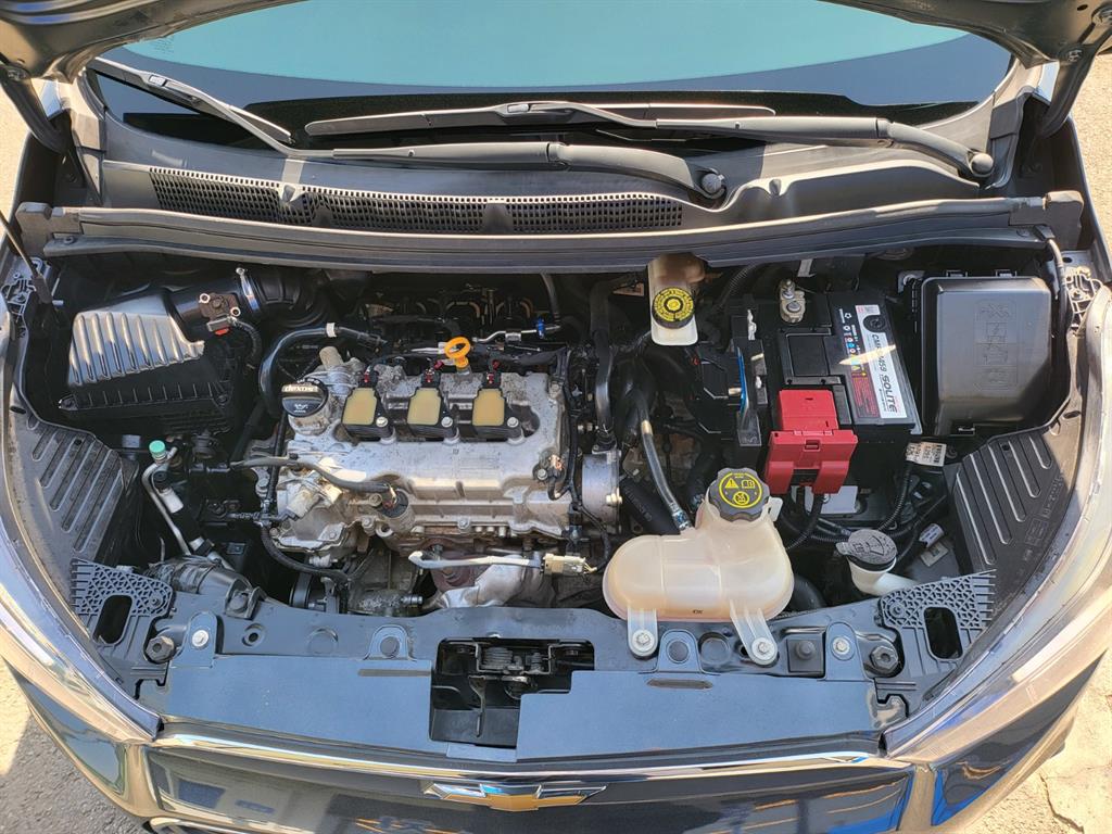 Chevrolet Spark LT Plus C-TECH 6