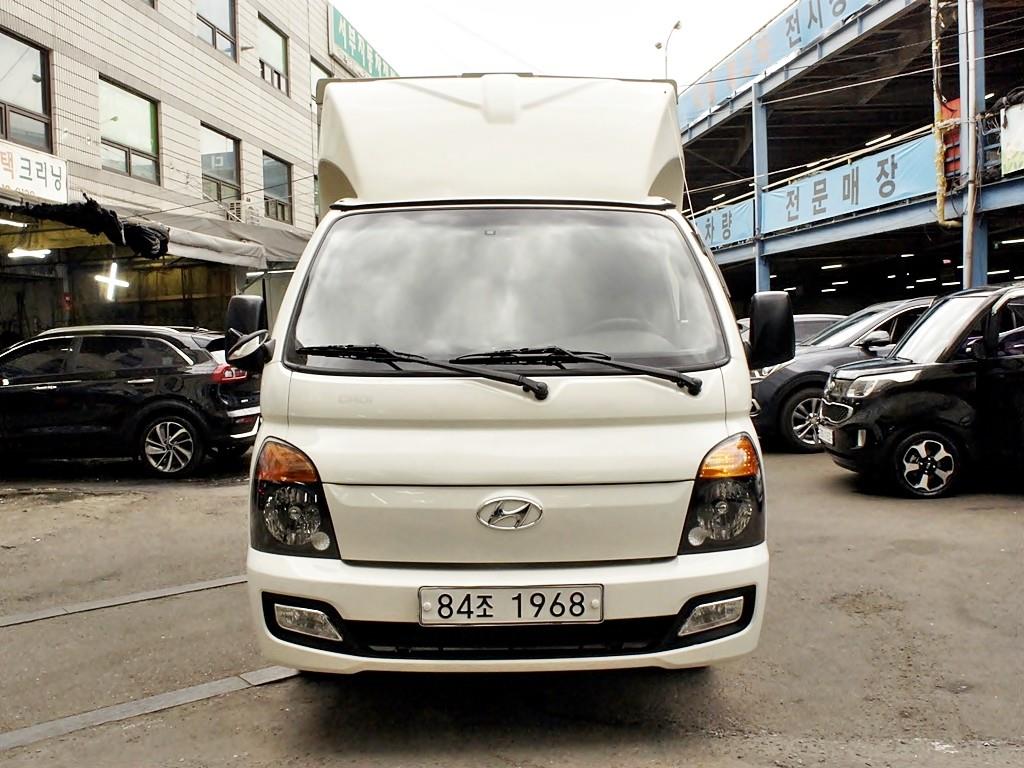 Hyundai Porter Super Cab/ Long Wheelbase/ CRDi Smart