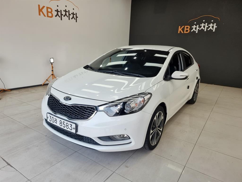 Kia K3 1.6 GDI Noblesse