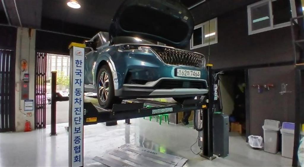 Kia Carnival Diesel Prestige