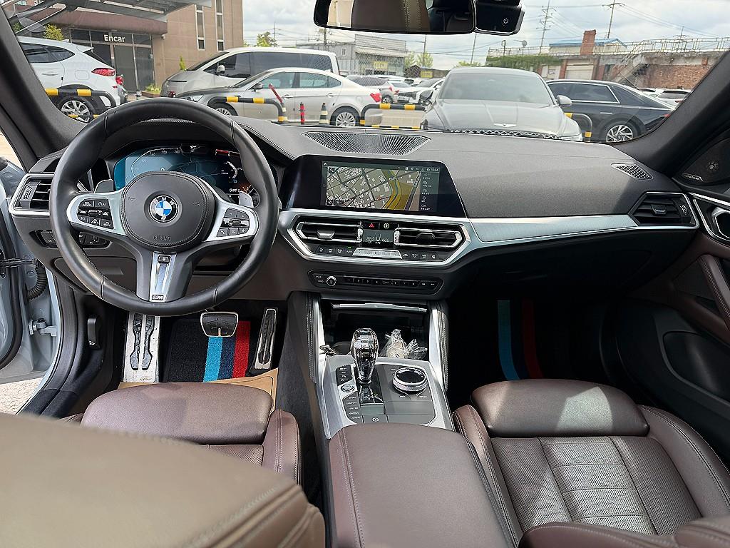 BMW 4 Series 420i Gran Coupe First Edition — фото 5