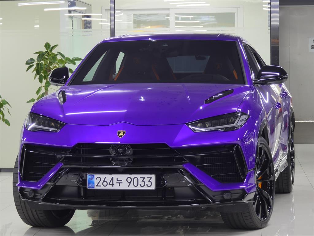 우루스 4.0 V8 S 2024년식