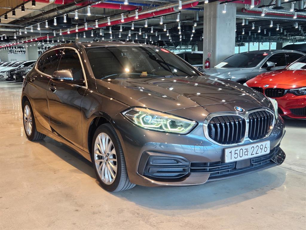 BMW 1 Series 118d Joy 5