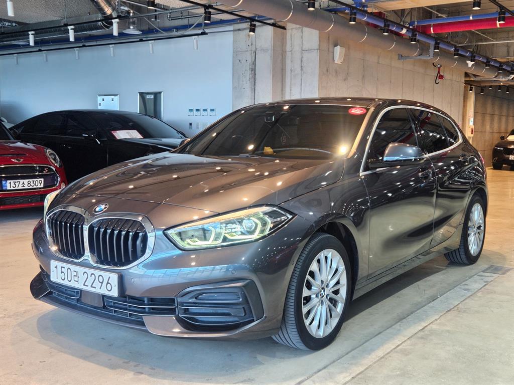 BMW 1 Series 118d Joy 3