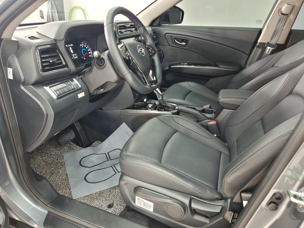 KG Mobility (Ssangyong) Tivoli 2WD Gasoline 1.5 V3 — фото 5