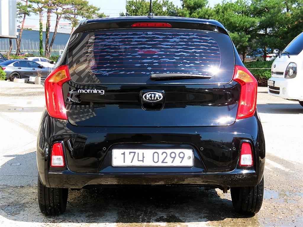 Kia Morning Deluxe 5