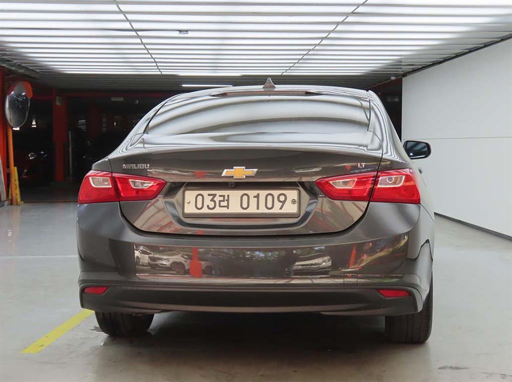 Chevrolet Malibu 1.5 Turbo LS 4