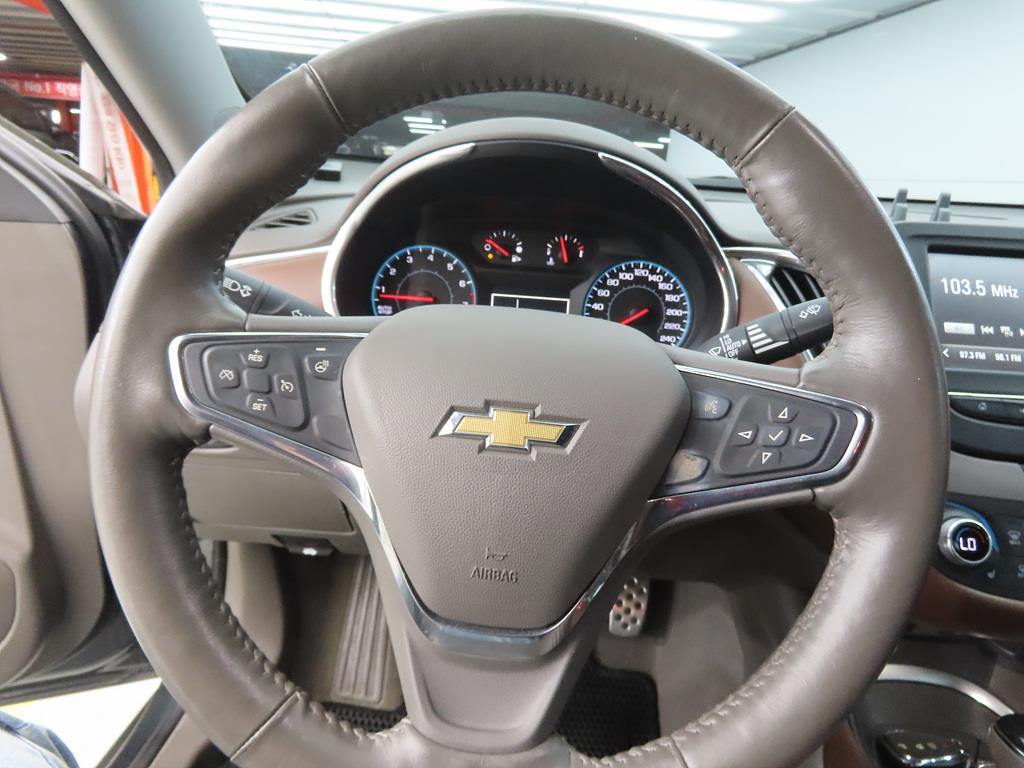 Chevrolet Malibu 1.5 Turbo LS 9