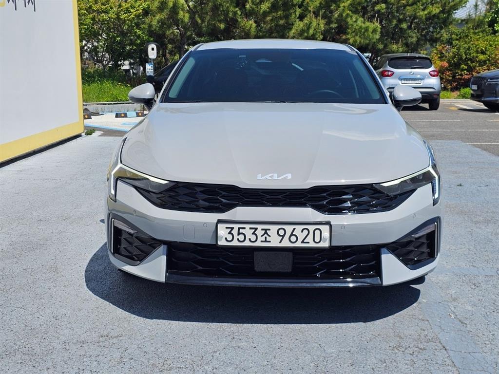 Kia K5 2.0 LPi Prestige — фото 3