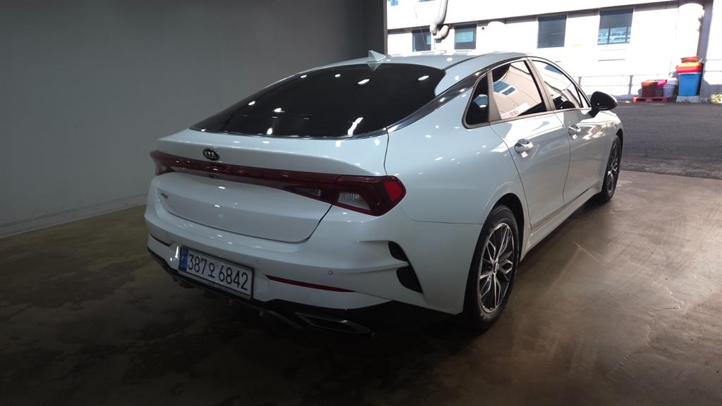 Kia K5 LPI 2.0 Prestige — фото 4