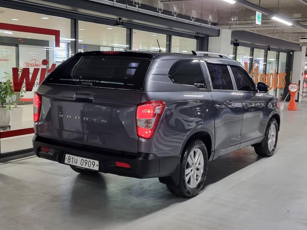 KGM 렉스턴 2WD 디젤 2.2 어드벤처 사진 2/20