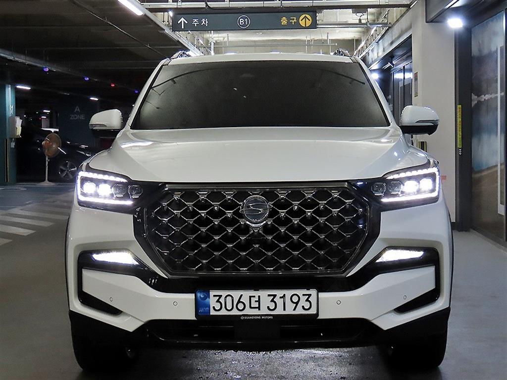 KGM 렉스턴 디젤 2.2 4WD 시그니처 사진