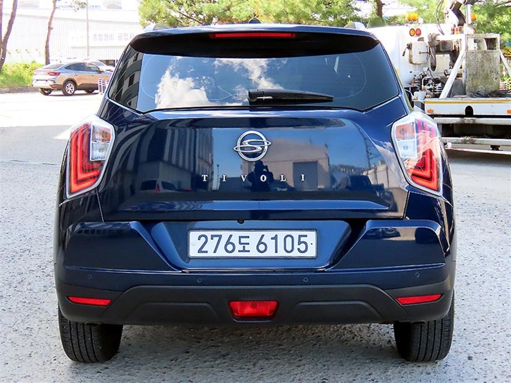 KG Mobility (Ssangyong) Tivoli 2WD Gasoline 1.5 V3 — фото 4
