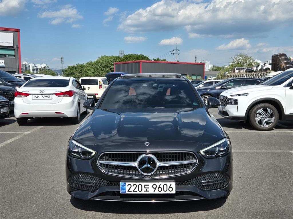 Mercedes-Benz C-Class C300 4MATIC Avantgarde