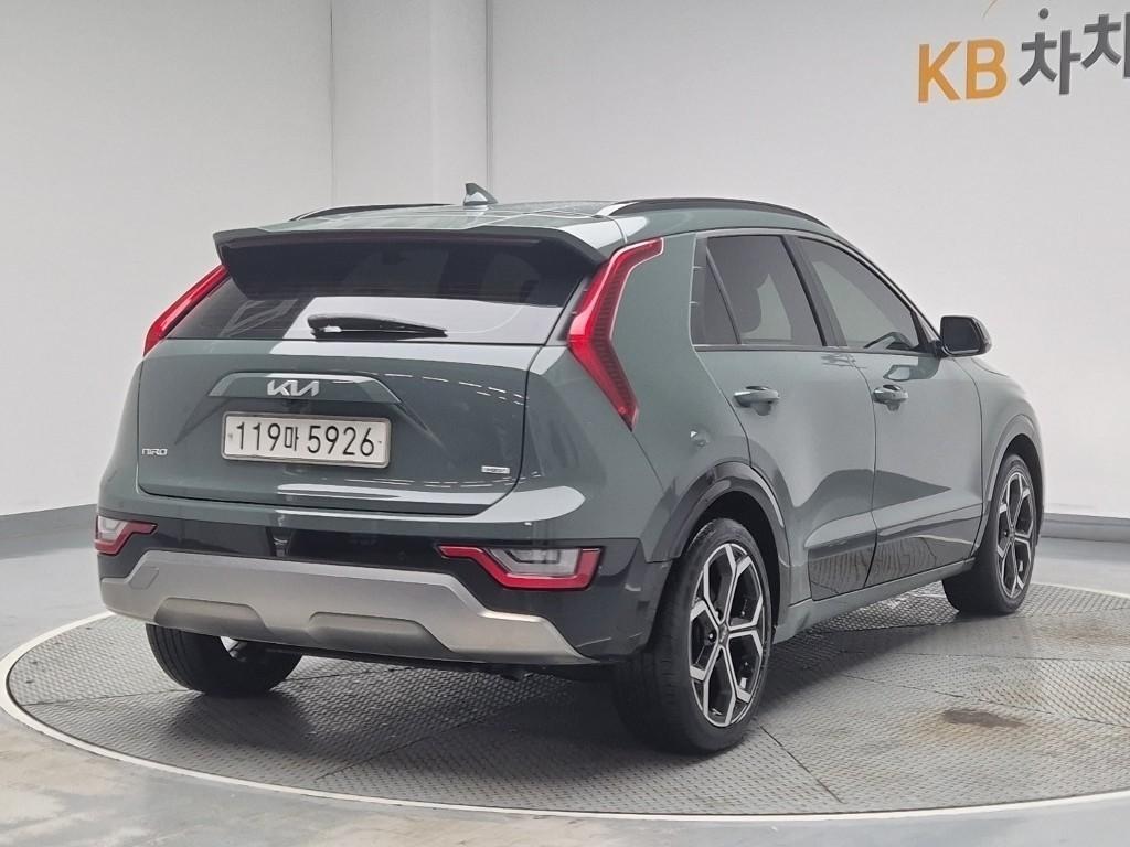 Kia Niro Prestige — фото 3