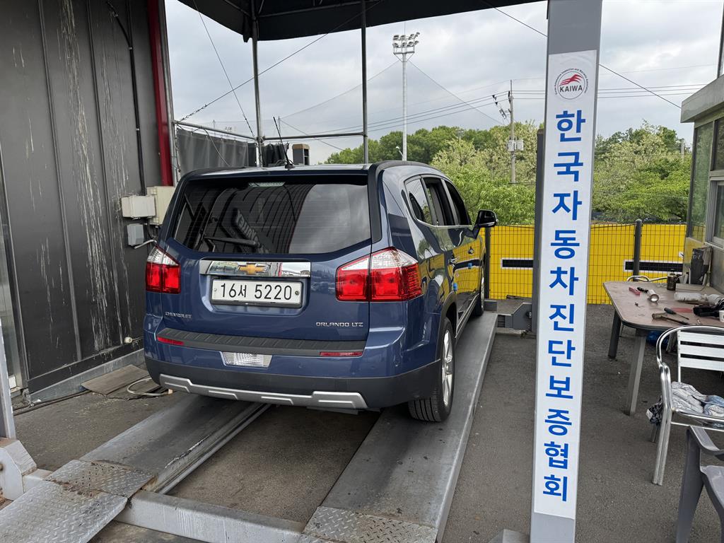 Chevrolet Orlando 2.0 Diesel LTZ Premium 3