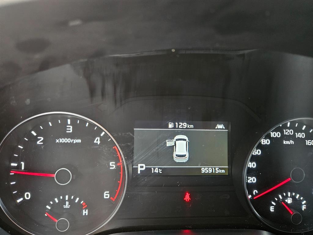 Kia Sportage 1.6 Diesel 2WD Trendy — фото 5