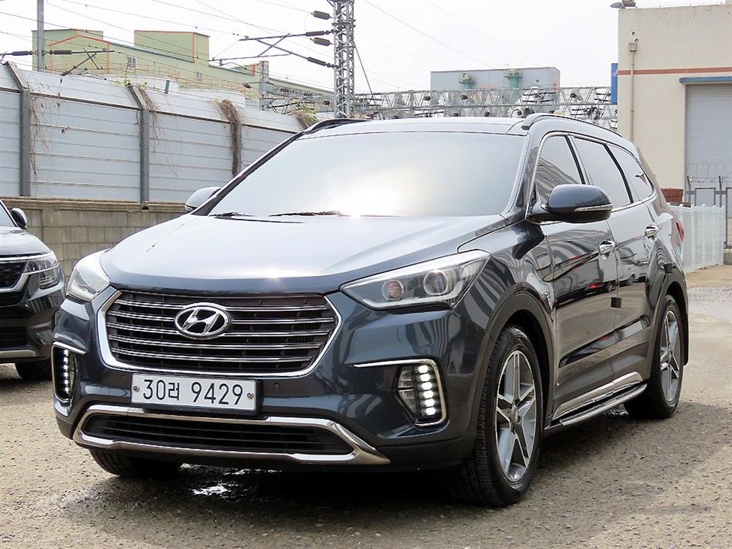 더뉴맥스크루즈 E-VGT R2.2 4WD 프레스티지 2017년식
