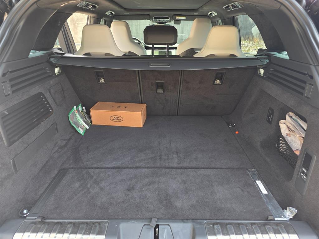 Land Rover Range Rover P635 SV Edition 9
