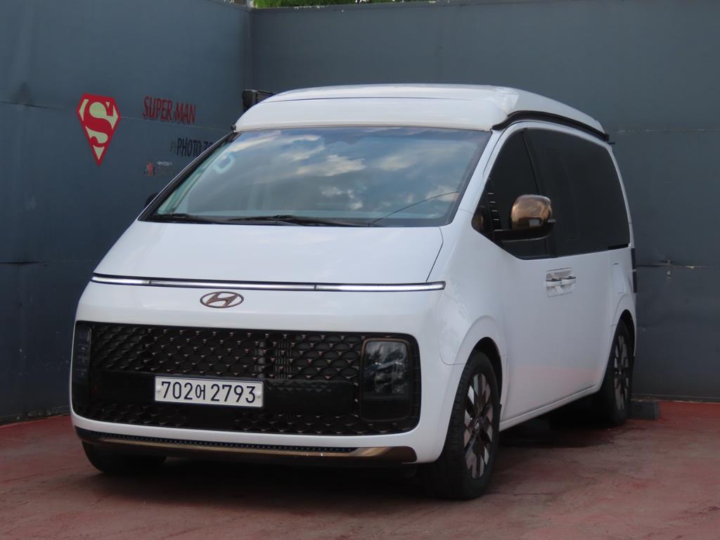 Hyundai Staria Camping Car 2WD Prestige Camper