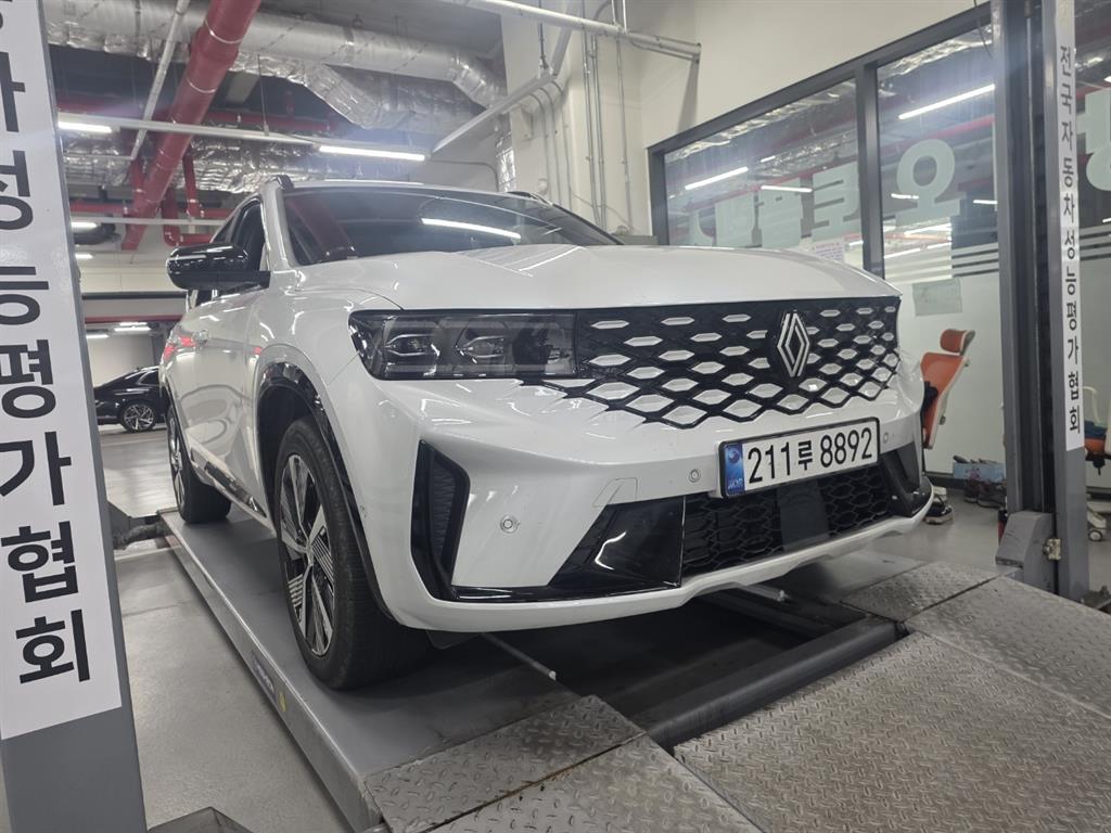 Renault Koleos Hybrid 1.5 Iconic