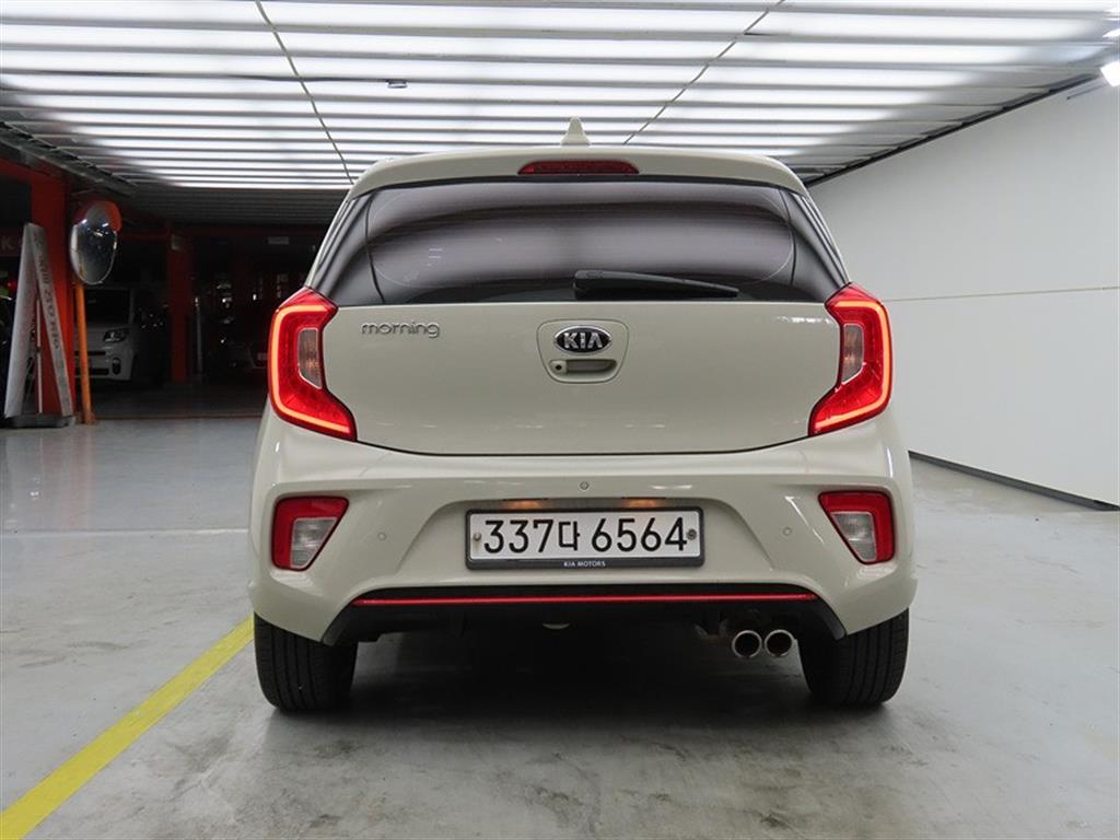 Kia Morning Prestige 4