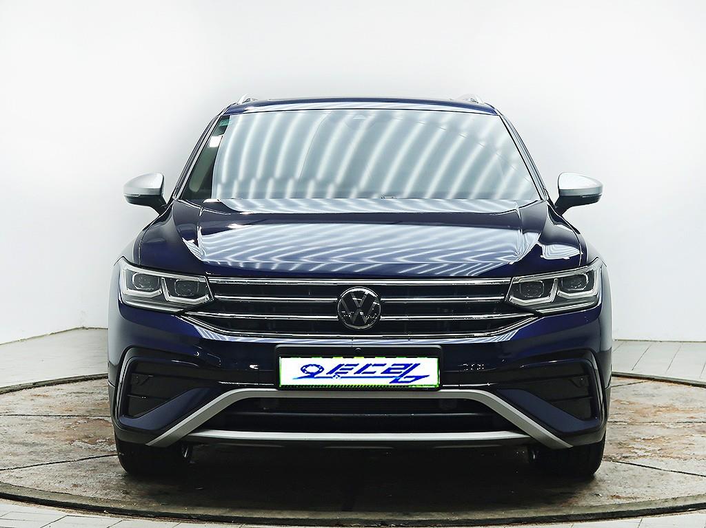 Volkswagen Tiguan 2.0 TSI Prestige
