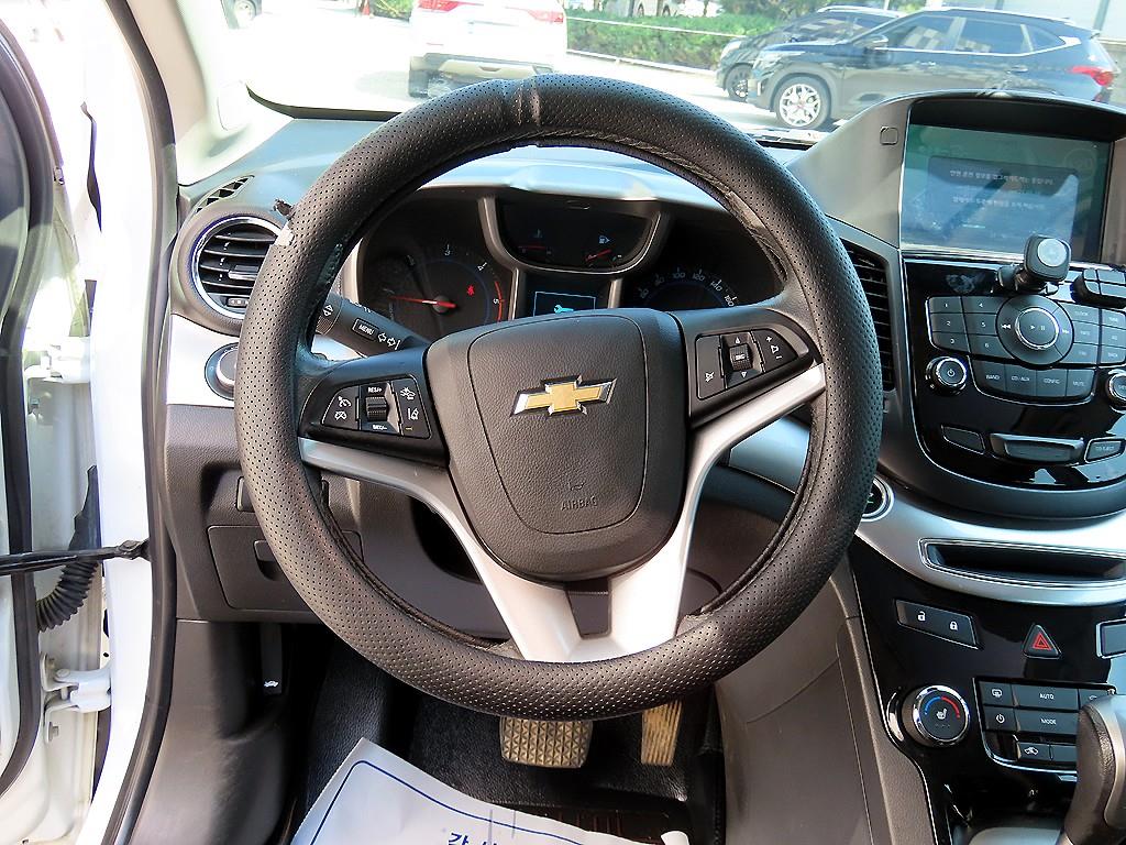 Chevrolet Orlando 2.0 Diesel LTZ Safety 9