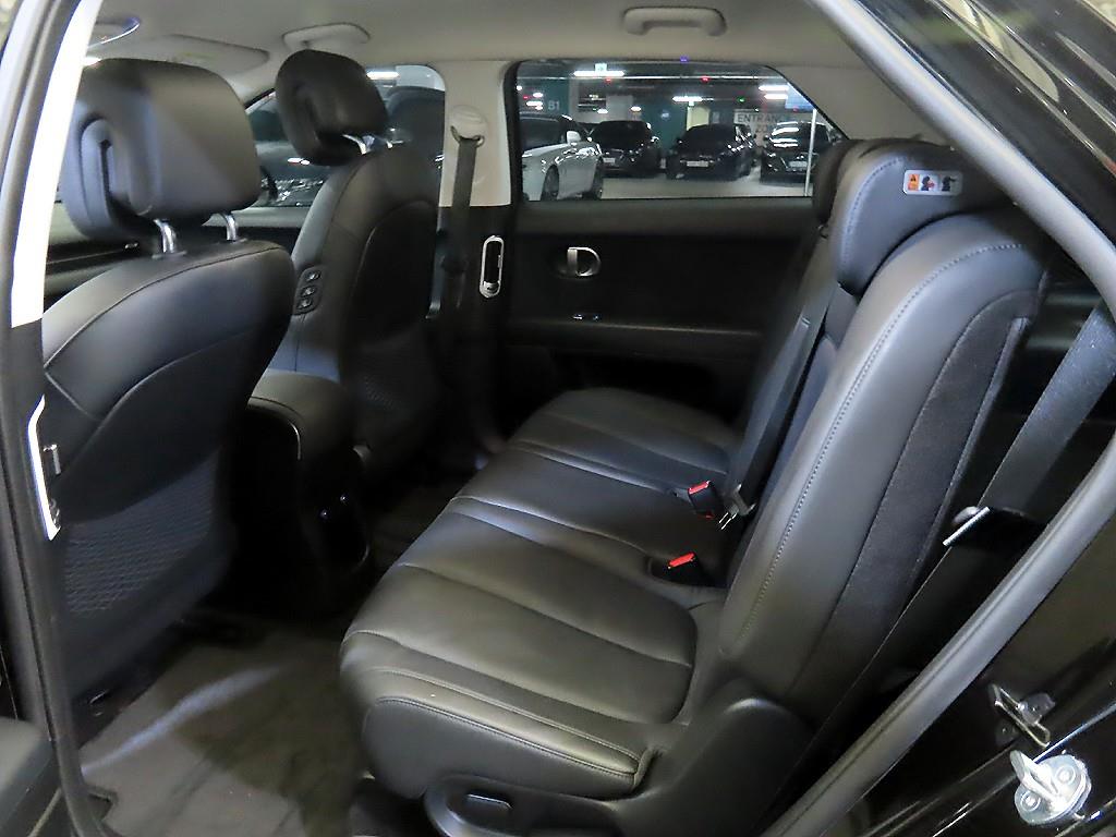 Hyundai IONIQ Long Range 4WD Exclusive 8