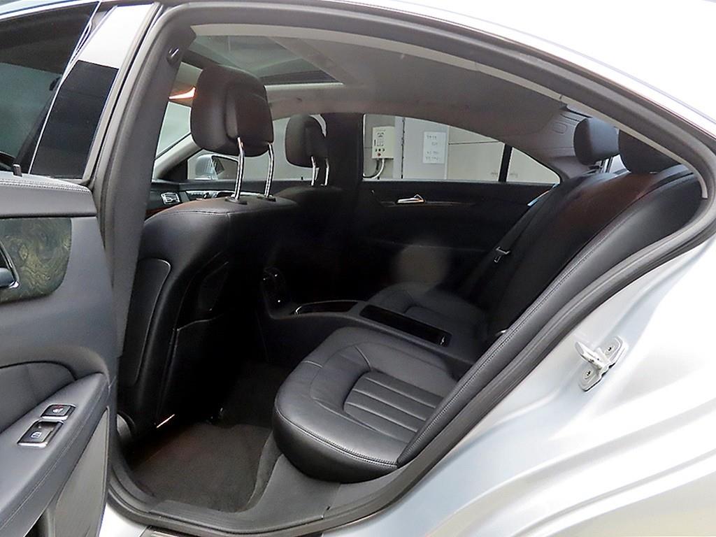 Mercedes-Benz CLS-Class CLS350 7