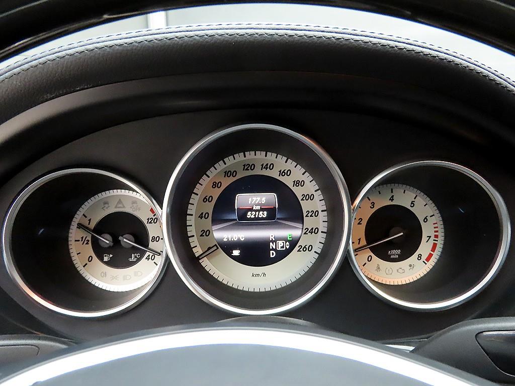 Mercedes-Benz CLS-Class CLS350 9