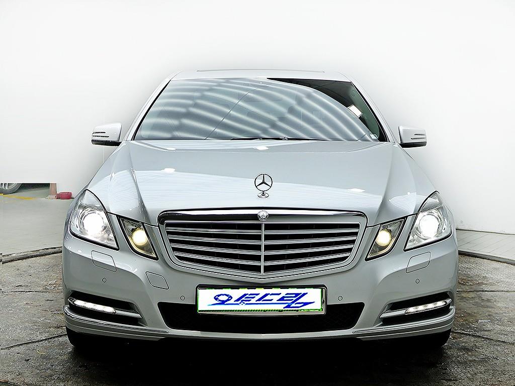 Mercedes-Benz E-Class E300 Elegance