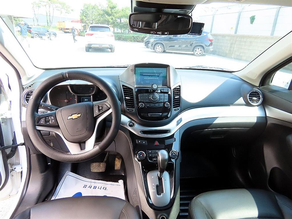 Chevrolet Orlando 2.0 Diesel LTZ Safety 8