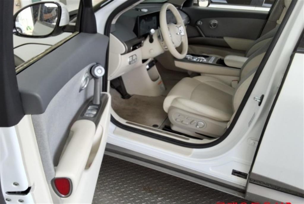 Genesis GV60 Standard 2WD 4