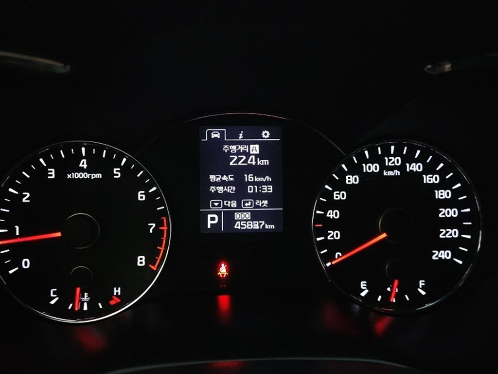 Kia K3 1.6 GDI Noblesse 6