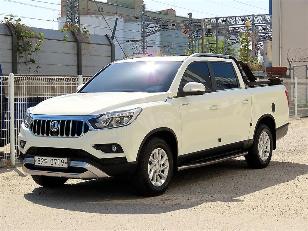 KGM 렉스턴 디젤 2.2 4WD 파이오니어 S 사진 2/20