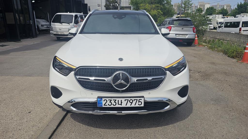 Mercedes-Benz GLC-Class GLC300 4MATIC Avantgarde