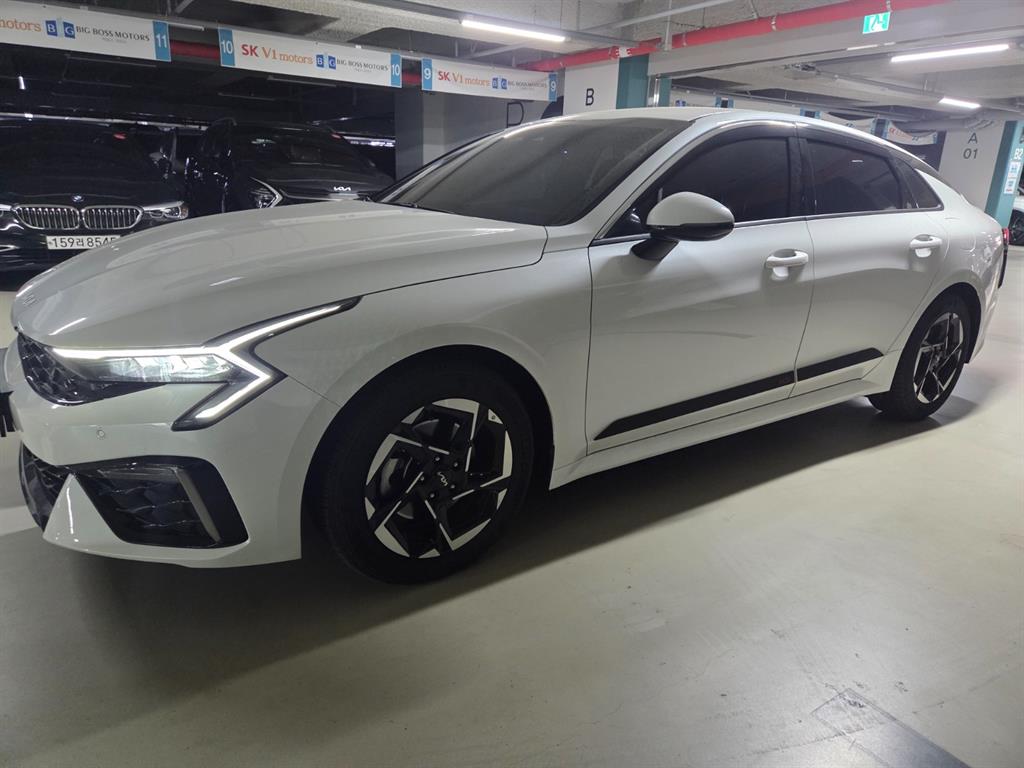 Kia K5 2.0 LPi Prestige — фото 2