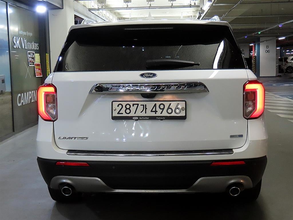 Ford Explorer 2.3 AWD Limited 6