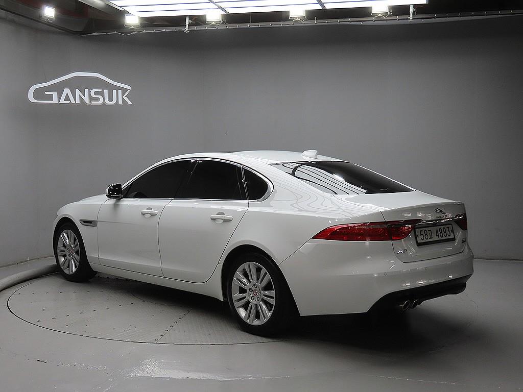 [재규어] XF(X260) 2.0D 포트폴리오 AWD (5인승) 사진 3