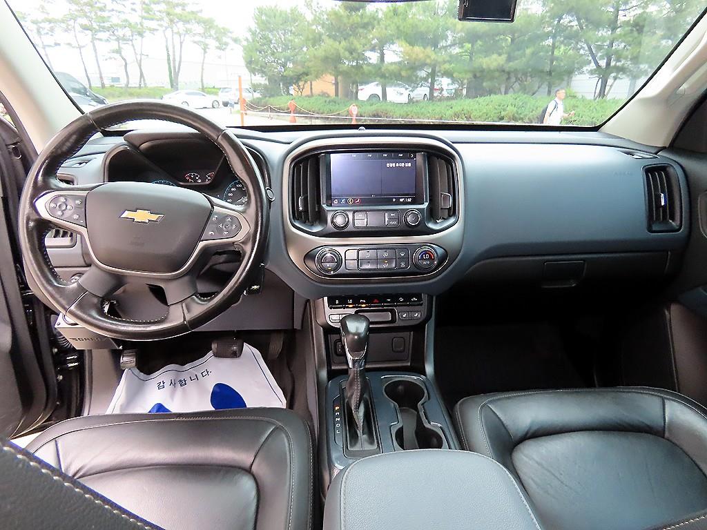 Chevrolet Colorado 3.6 Z71-X Midnight 4WD 8