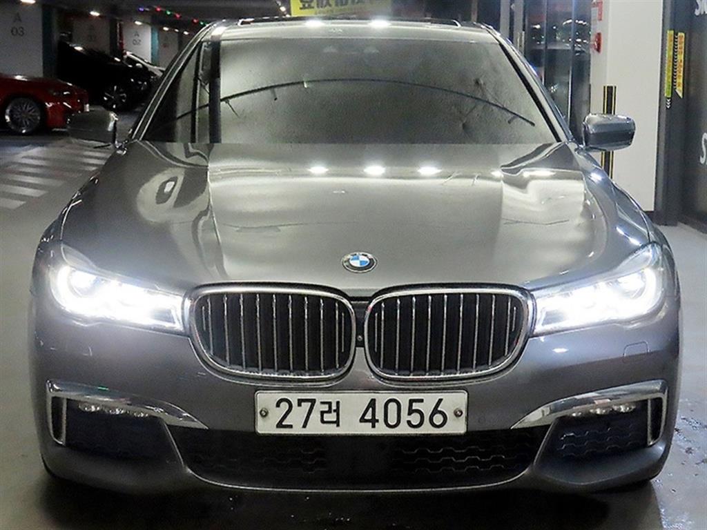 BMW 7시리즈 740Li xDrive 사진