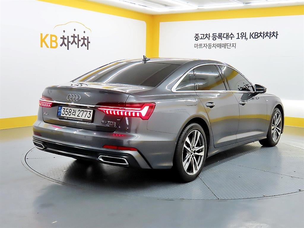 Audi A6 45 TFSI Quattro Premium 5
