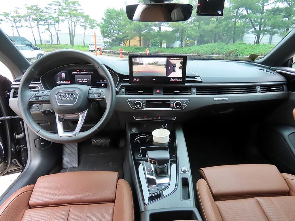 Audi A5 40 TFSI Quattro Premium Sportback 8