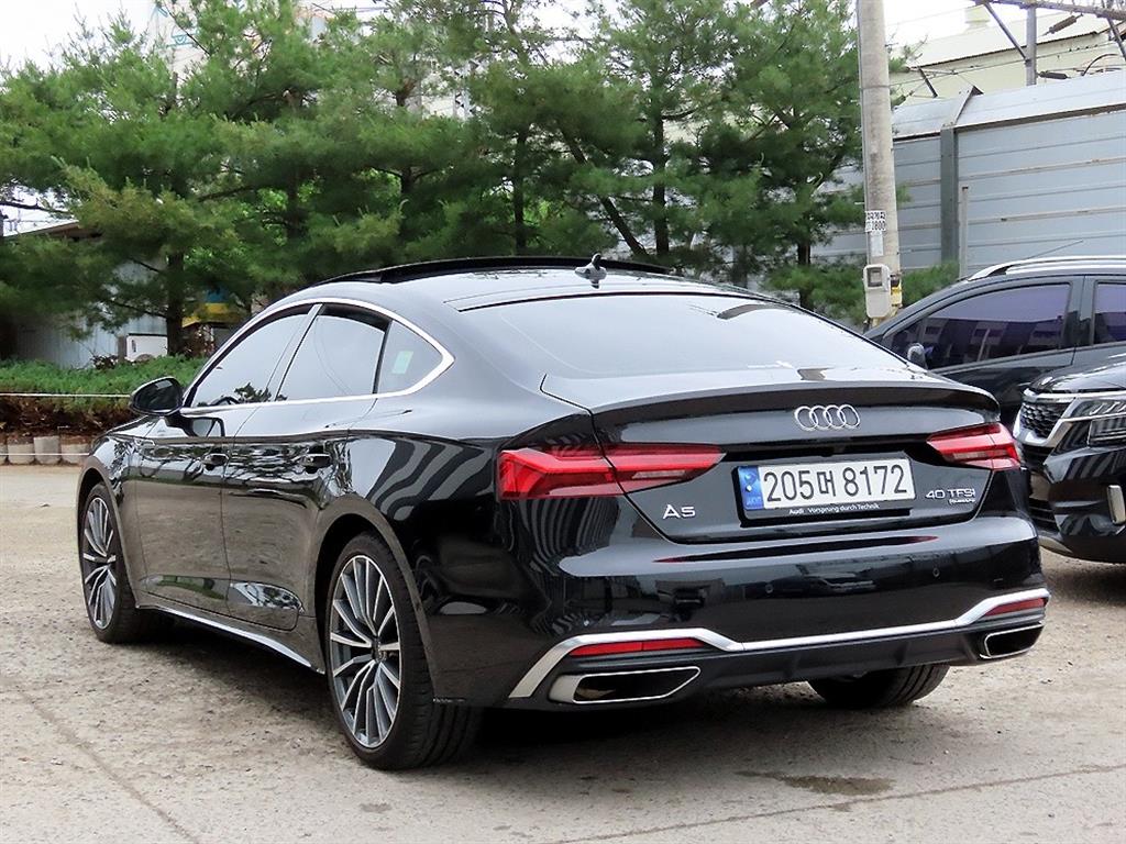 Audi A5 40 TFSI Quattro Premium Sportback 4