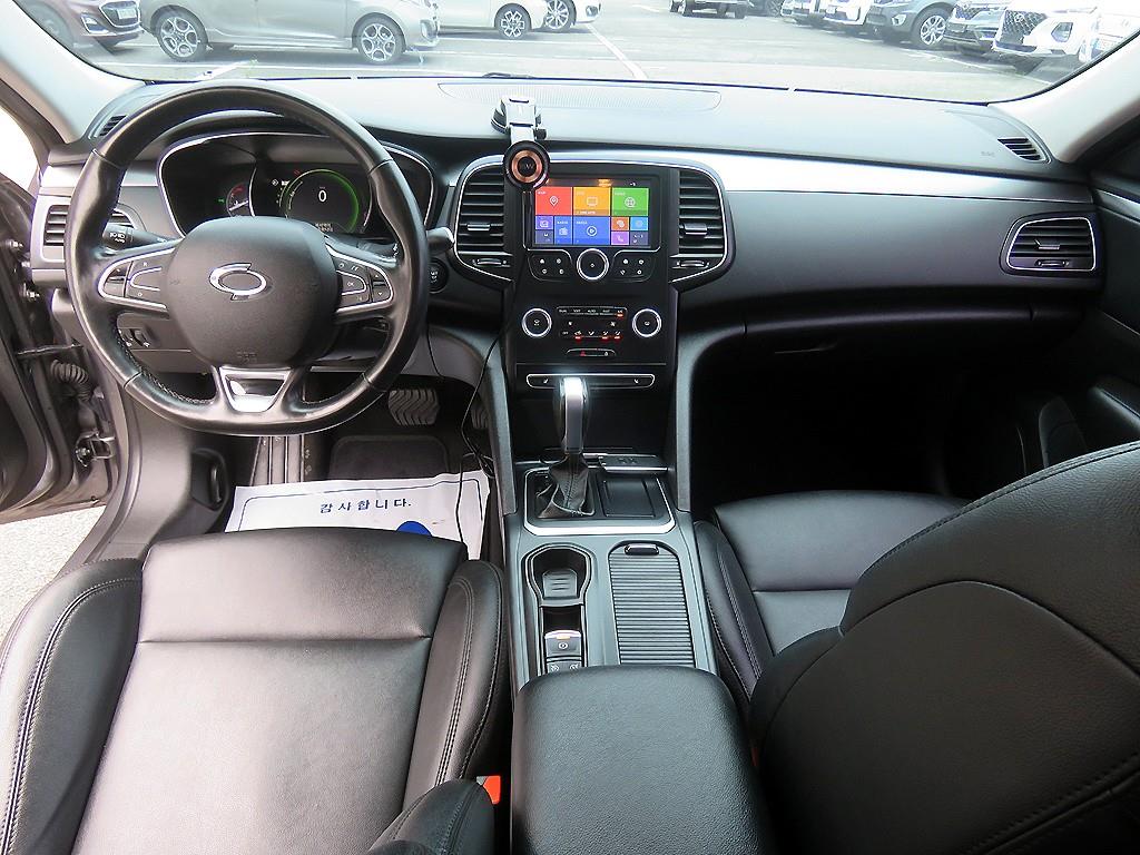 Renault SM6 Gasoline 2.0 GDe SE 8