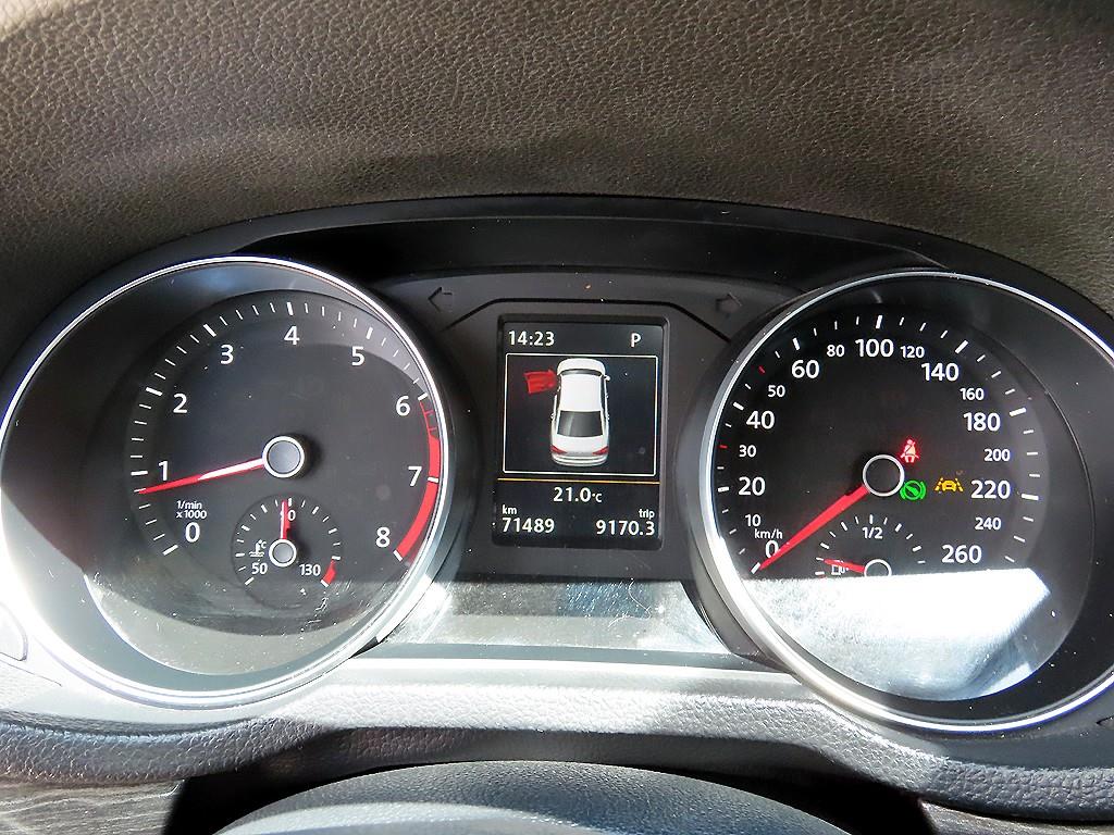 Volkswagen Passat 2.0 TSI 10
