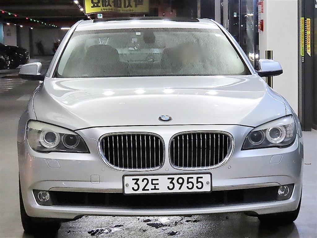 BMW 7시리즈 740 Li 사진