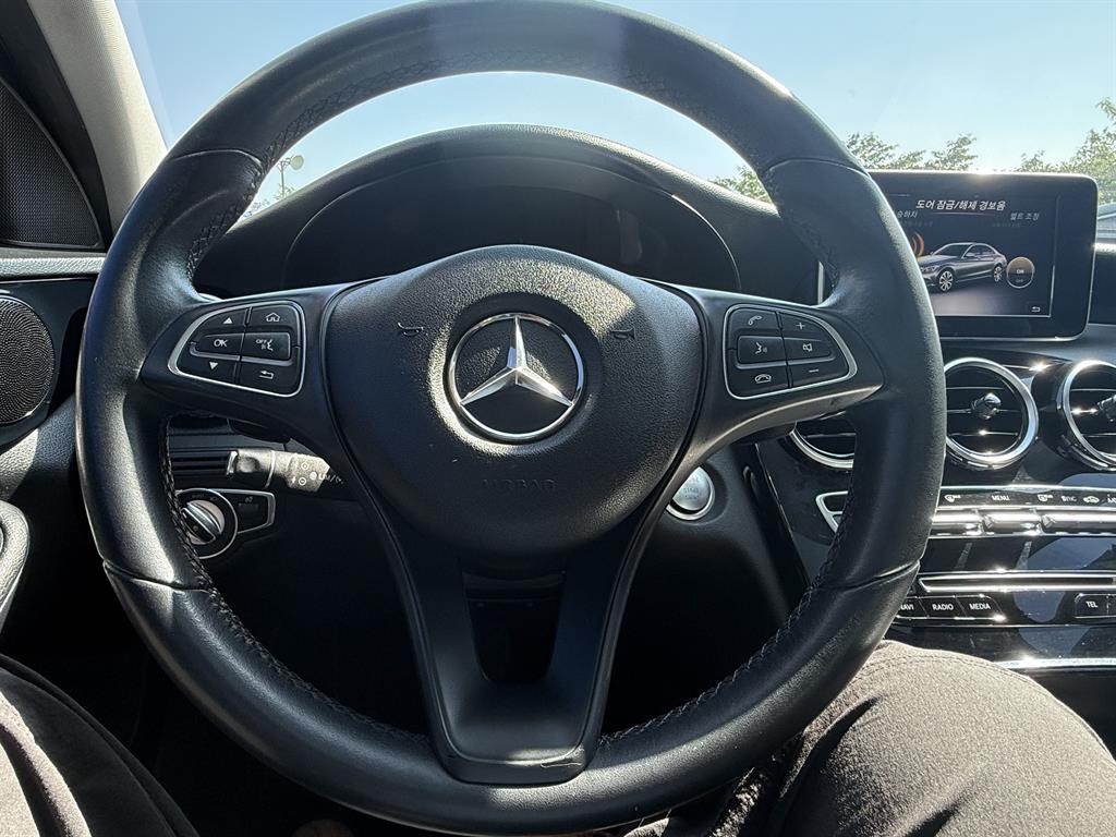 Mercedes-Benz C-Class C200 d 6